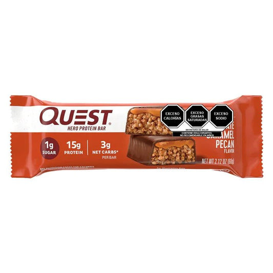 BARRA QUEST HERO CRISPY CHOCOLATE CON CARAMELO Y NUEZ PECANA 52GR - Oc Market